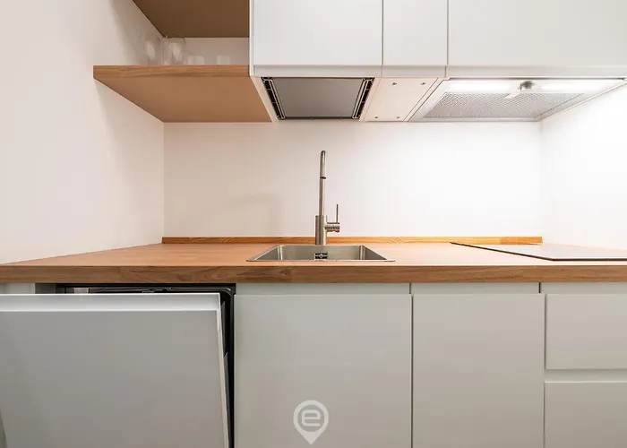 Cami's Corner - Heart Of * Cagliari