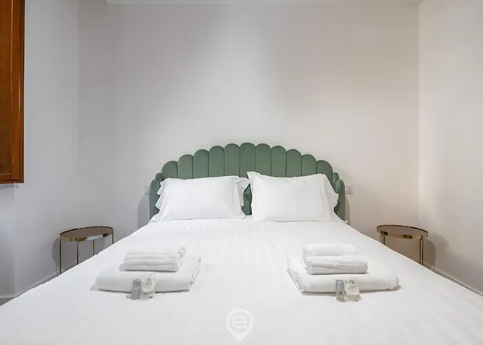 Cami's Corner - Heart Of Cagliari