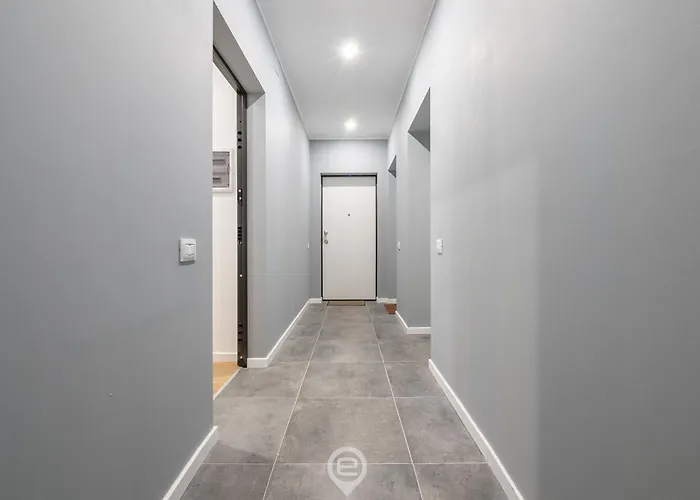 Daire Cami's Corner - Heart Of